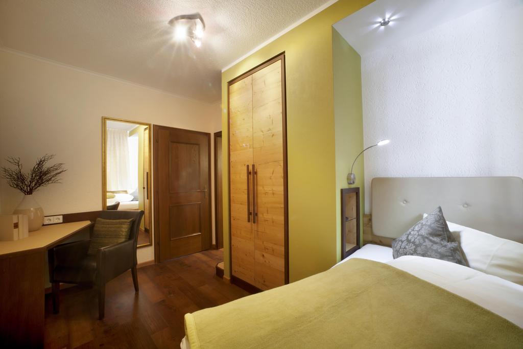 Hotel Bergblick Шайдег Екстериор снимка