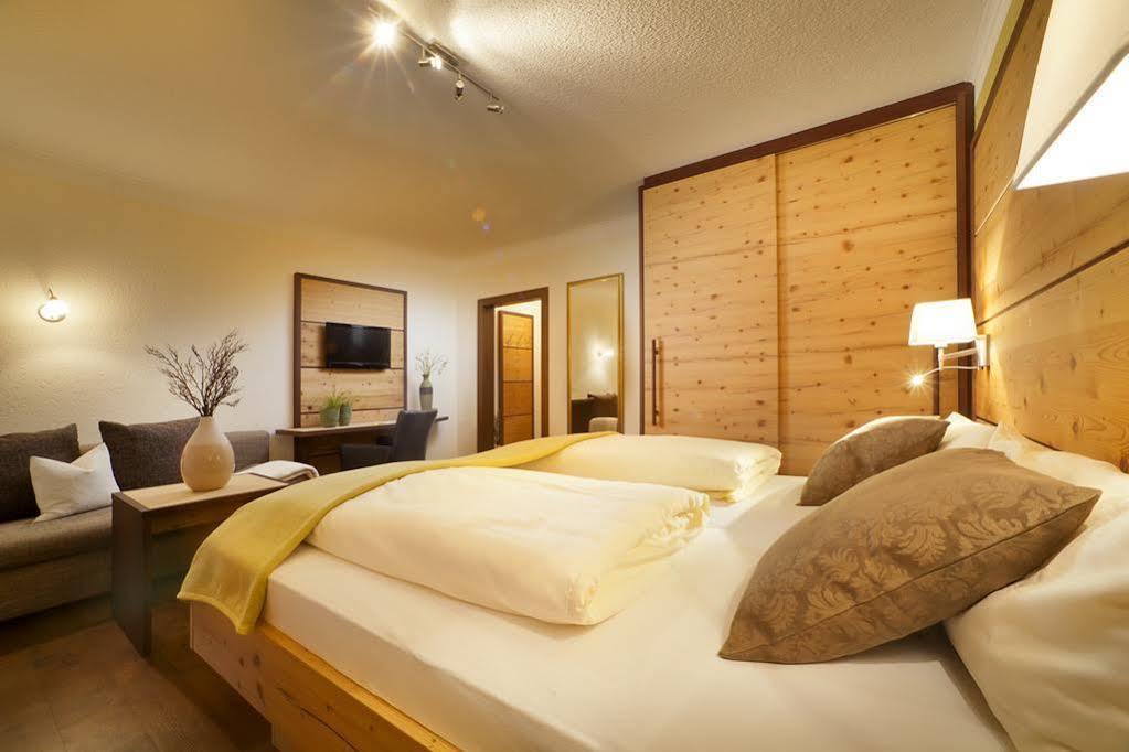 Hotel Bergblick Шайдег Екстериор снимка